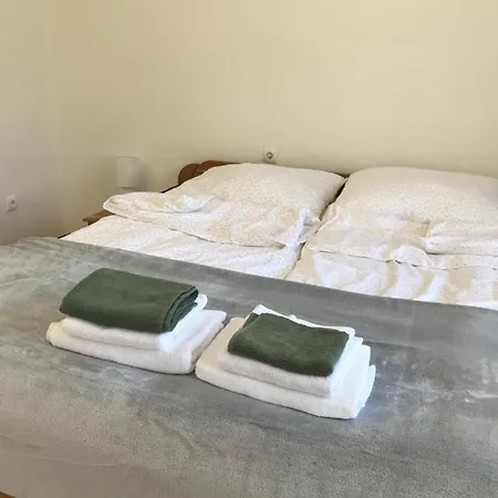 Dora Apartman * Bük